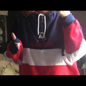 Turtleneck sweatshirt with a kangaroo on it